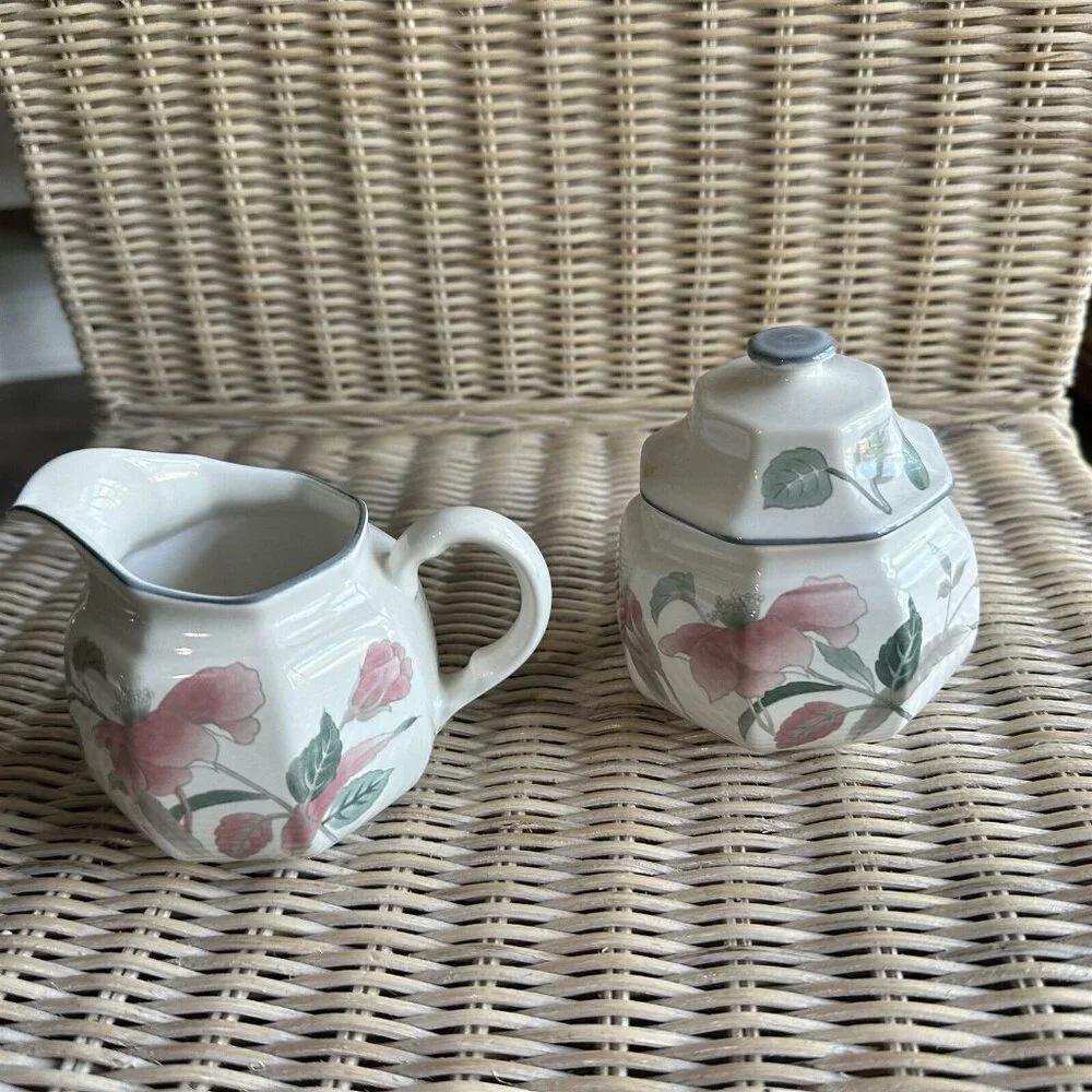 Mikasa Continental Silk Flowers Creamer & Covered Sugar Set